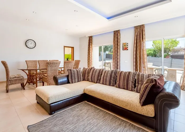 Bright 3bdr House With Pool By Lovelystay * Portimão